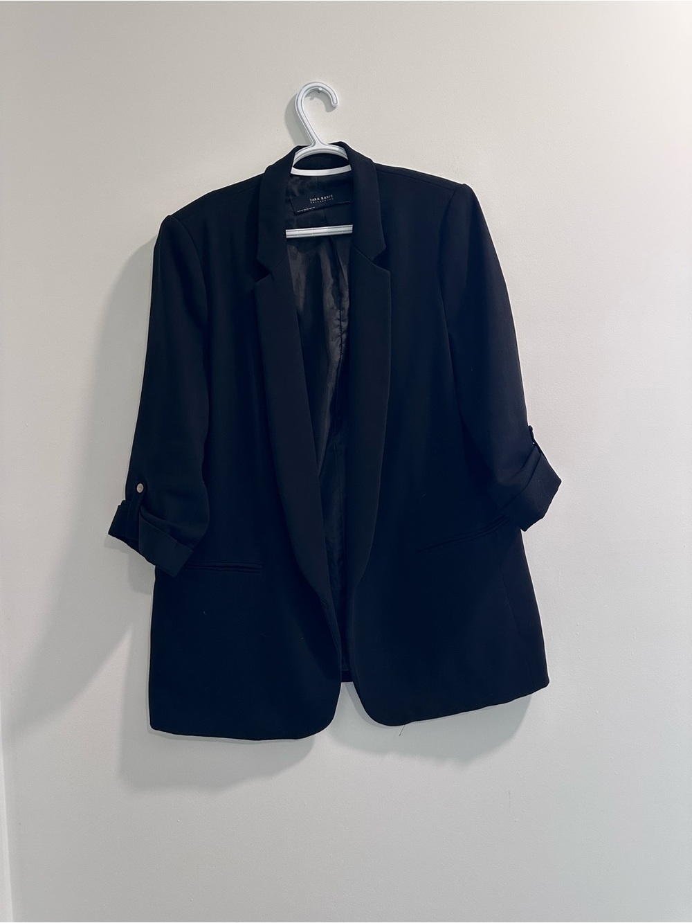 Zara Black Women's Blazer with Roll-Tab Sleeves